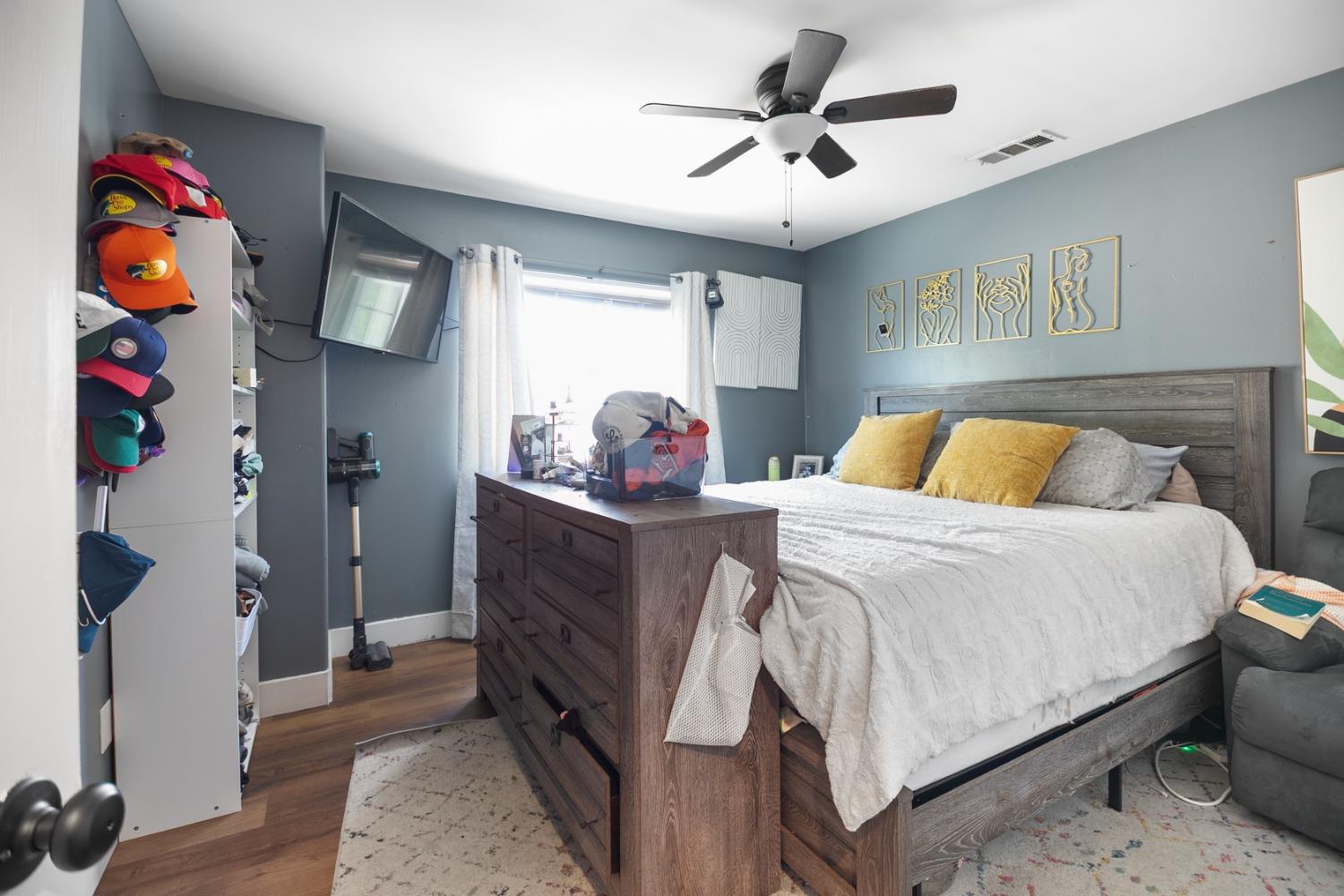 Detail Gallery Image 19 of 30 For 3879 8th Ave, Sacramento,  CA 95817 - 3 Beds | 2/1 Baths