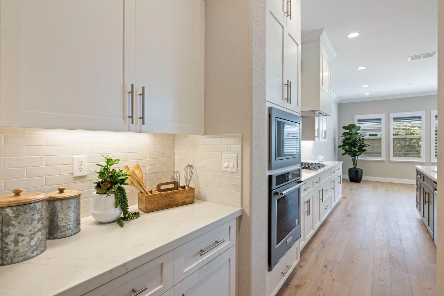 Detail Gallery Image 14 of 29 For 2932 Carrousel, Lodi,  CA 95242 - 3 Beds | 2/1 Baths