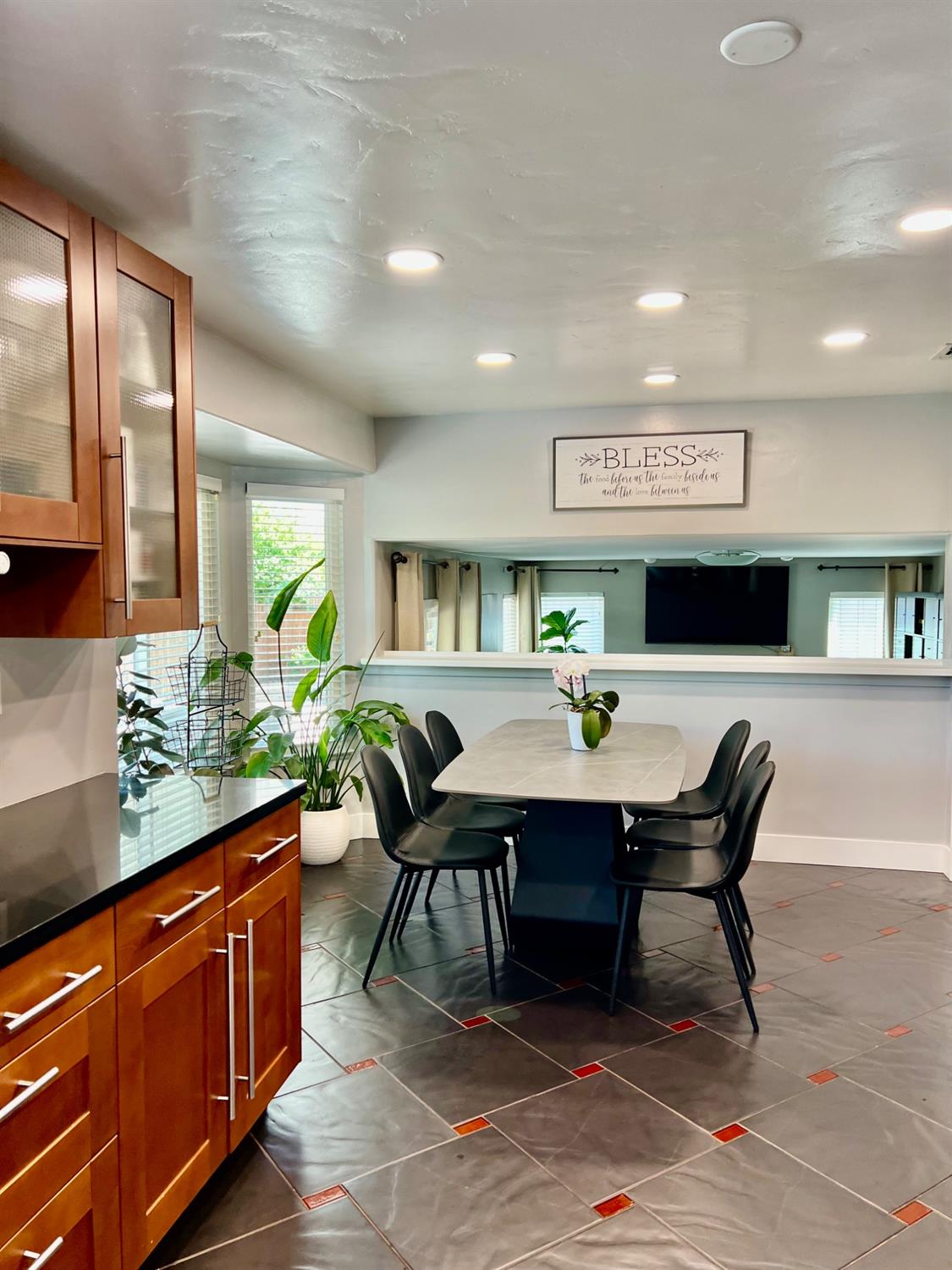 Detail Gallery Image 22 of 49 For 4125 Perry Creek Ct, Antelope,  CA 95843 - 4 Beds | 3 Baths