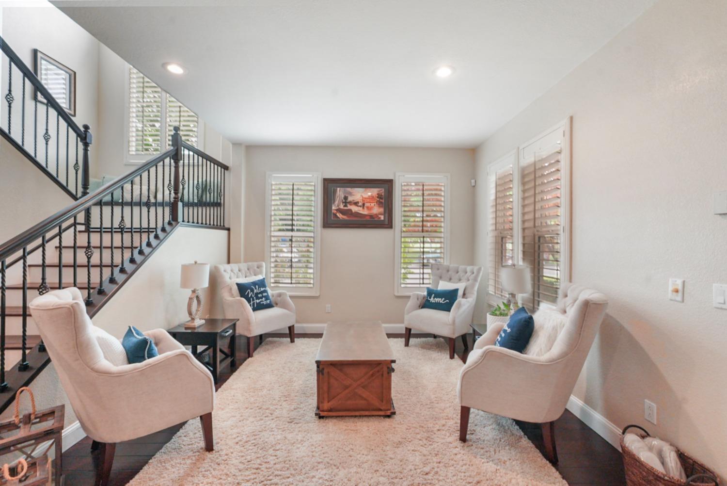 Detail Gallery Image 8 of 66 For 2881 Paseo Entrada Rd, Turlock,  CA 95382 - 4 Beds | 2/1 Baths