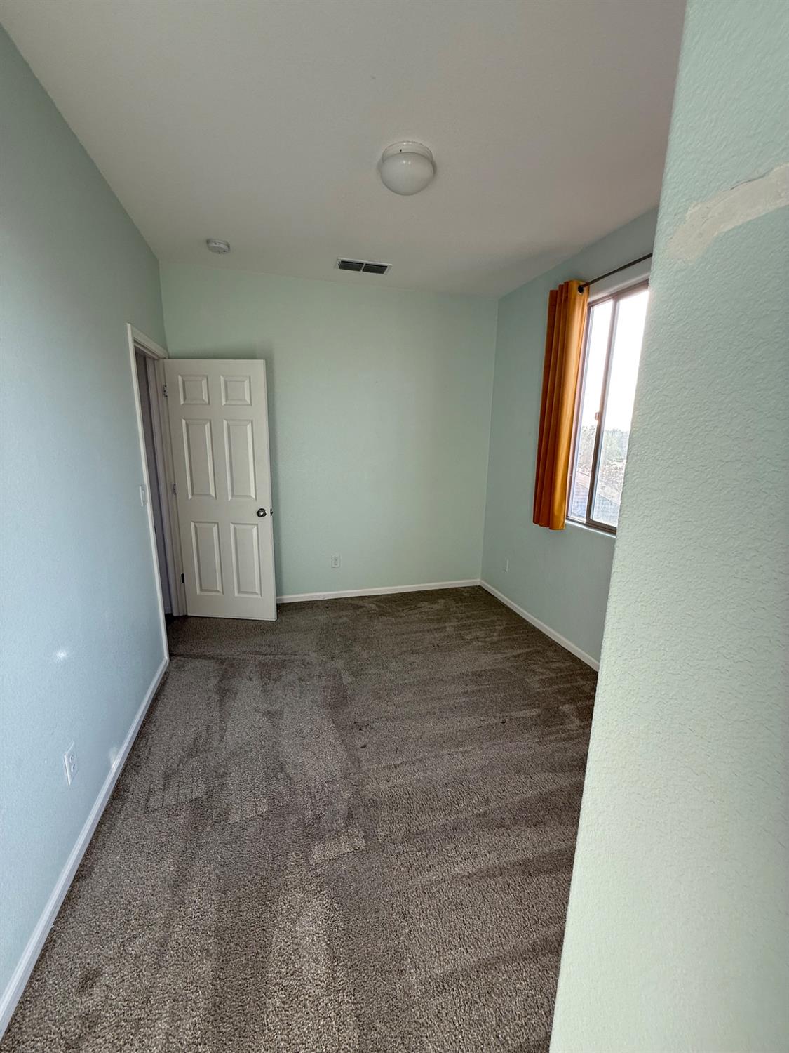 Detail Gallery Image 20 of 69 For 2816 Balaton Ct, Antelope,  CA 95843 - 4 Beds | 2/1 Baths