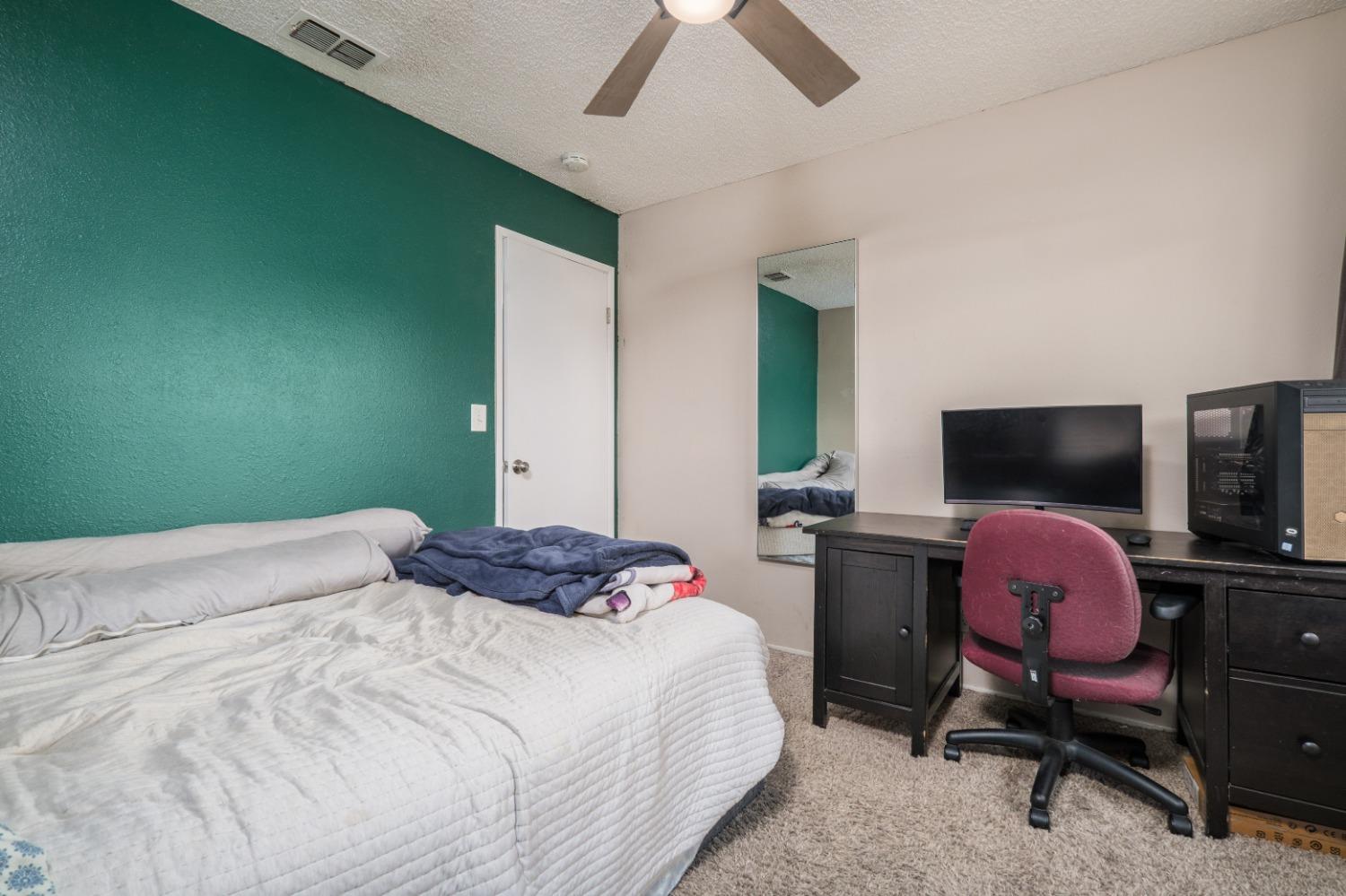 Detail Gallery Image 20 of 35 For 3121 Huntsman Dr, Sacramento,  CA 95826 - 3 Beds | 2 Baths