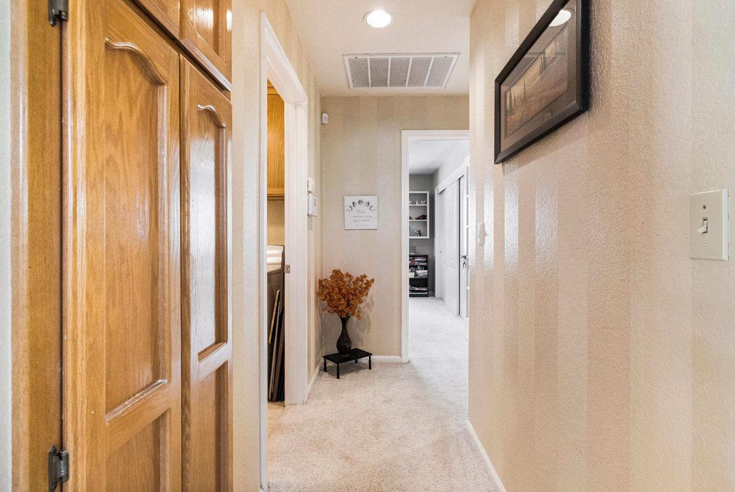 Detail Gallery Image 28 of 74 For 2460 Stabler Ln, Yuba City,  CA 95993 - 3 Beds | 2 Baths