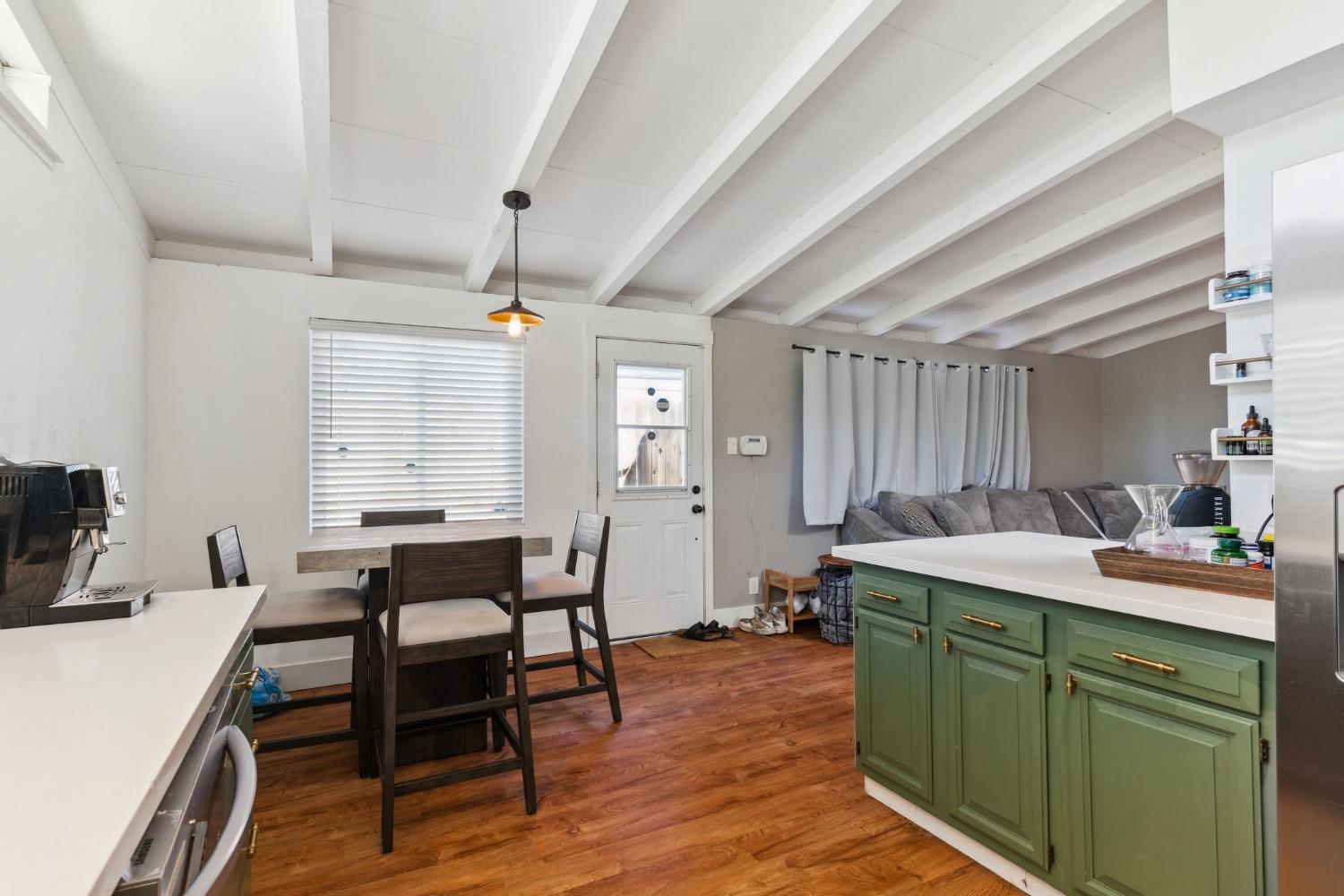 Detail Gallery Image 22 of 41 For 605 W Hampton Dr, Roseville,  CA 95678 - 4 Beds | 2 Baths