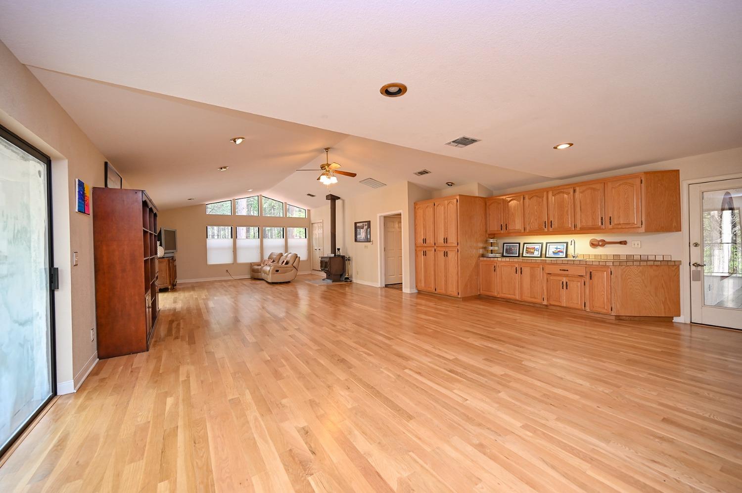Bela Vista Drive, Pollock Pines, California image 21