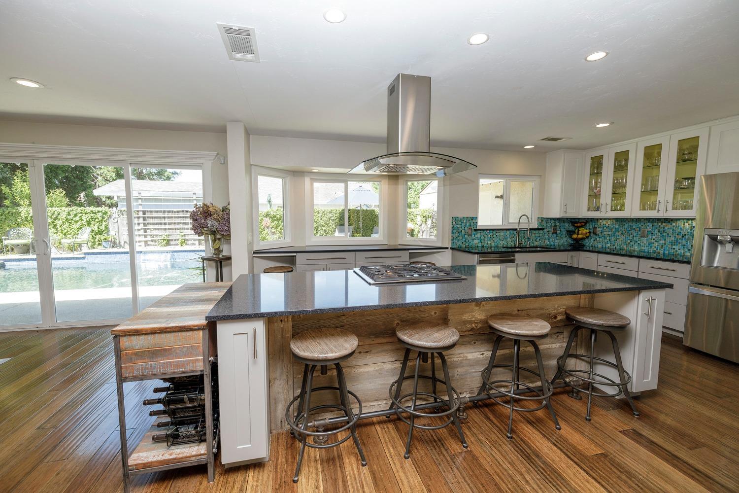 Detail Gallery Image 21 of 62 For 14950 Manzanita Way, Lockeford,  CA 95237 - 4 Beds | 2 Baths