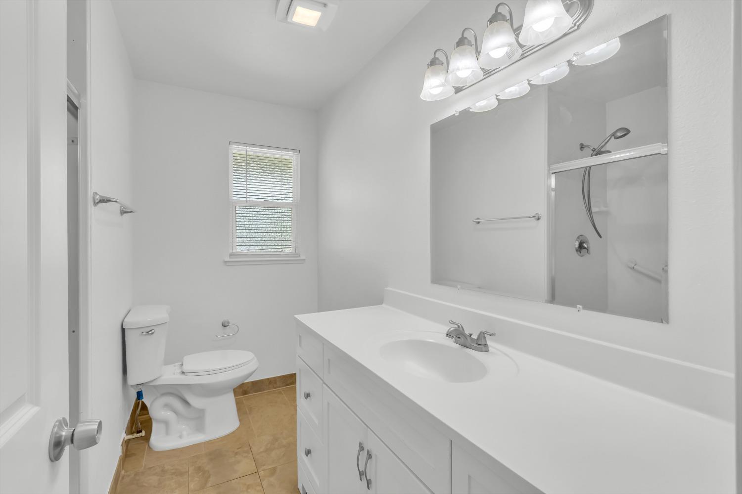 Detail Gallery Image 31 of 56 For 5418 Canfield Ave, Carmichael,  CA 95608 - 3 Beds | 2 Baths