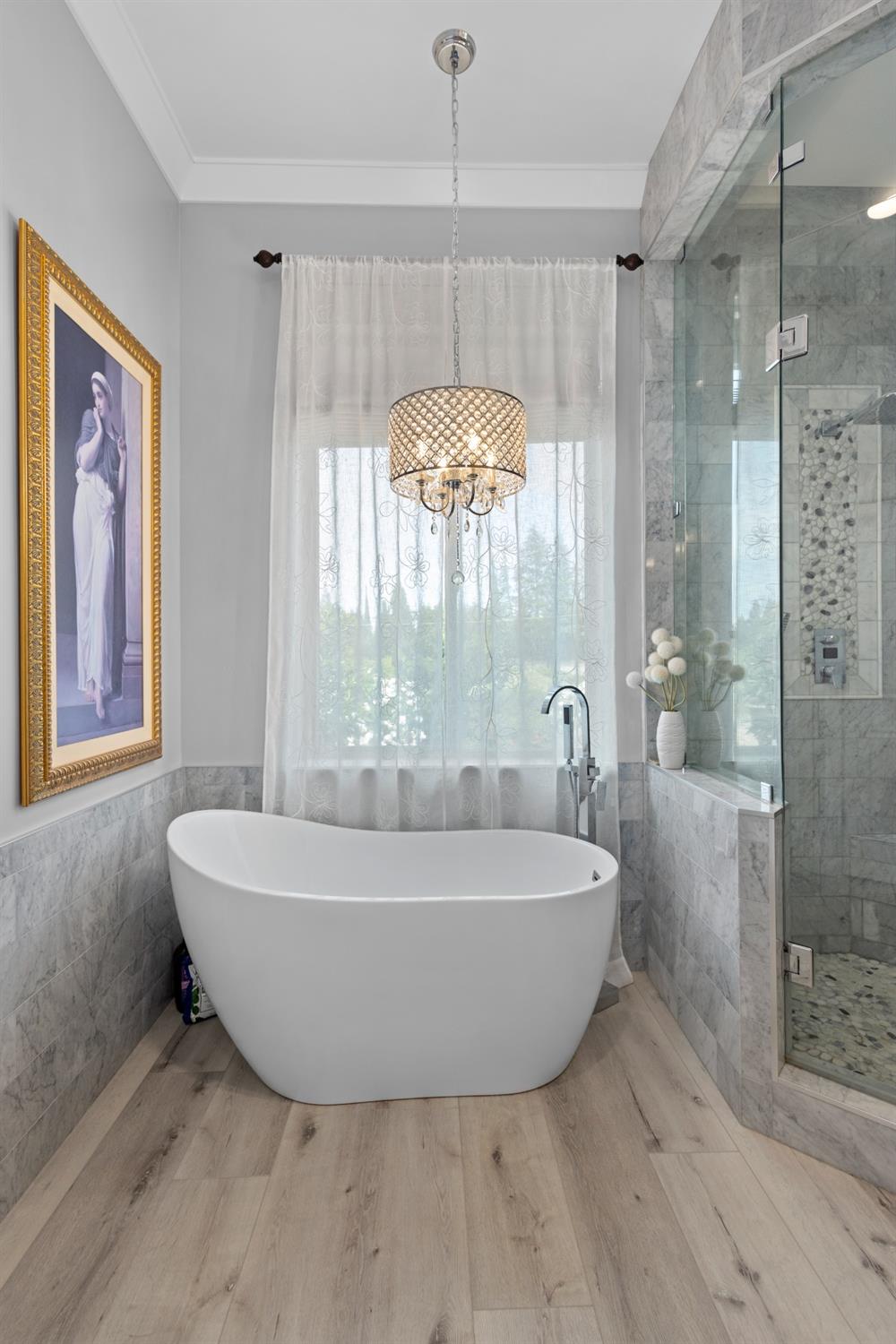 Detail Gallery Image 32 of 84 For 7964 Twin Oaks Ave, Citrus Heights,  CA 95610 - 3 Beds | 2/1 Baths