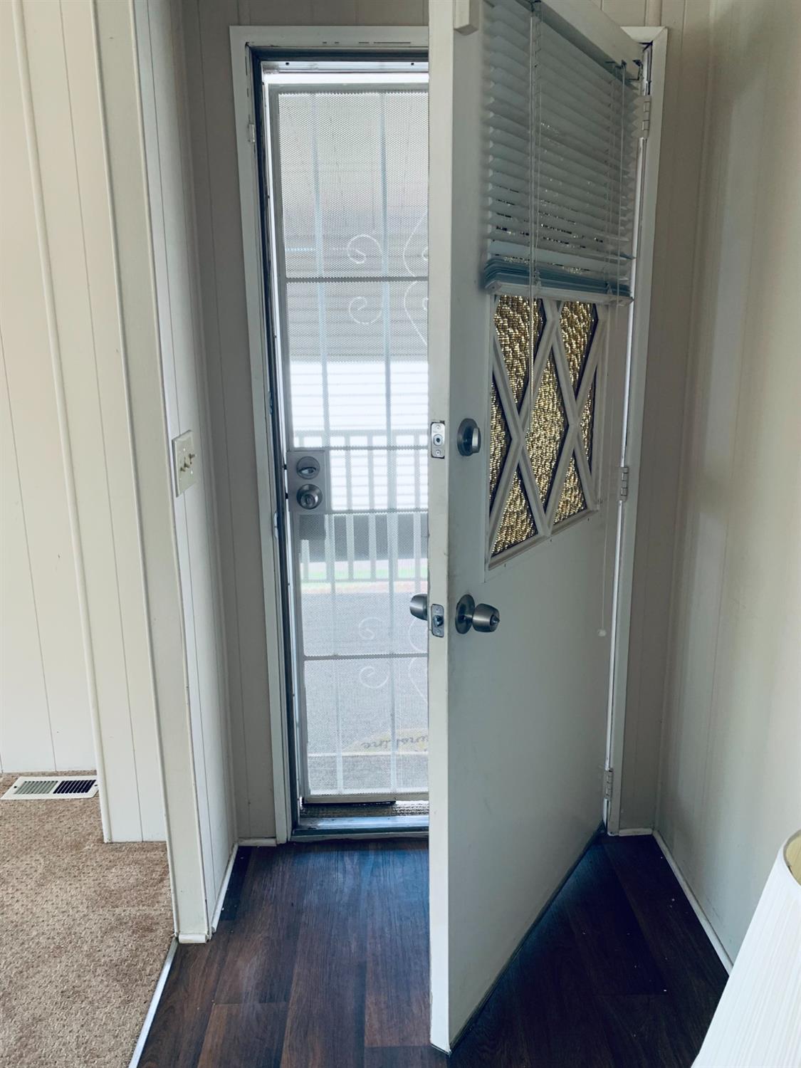 Detail Gallery Image 35 of 54 For 8181 Folsom Blvd 30, Sacramento,  CA 95826 - 2 Beds | 2 Baths
