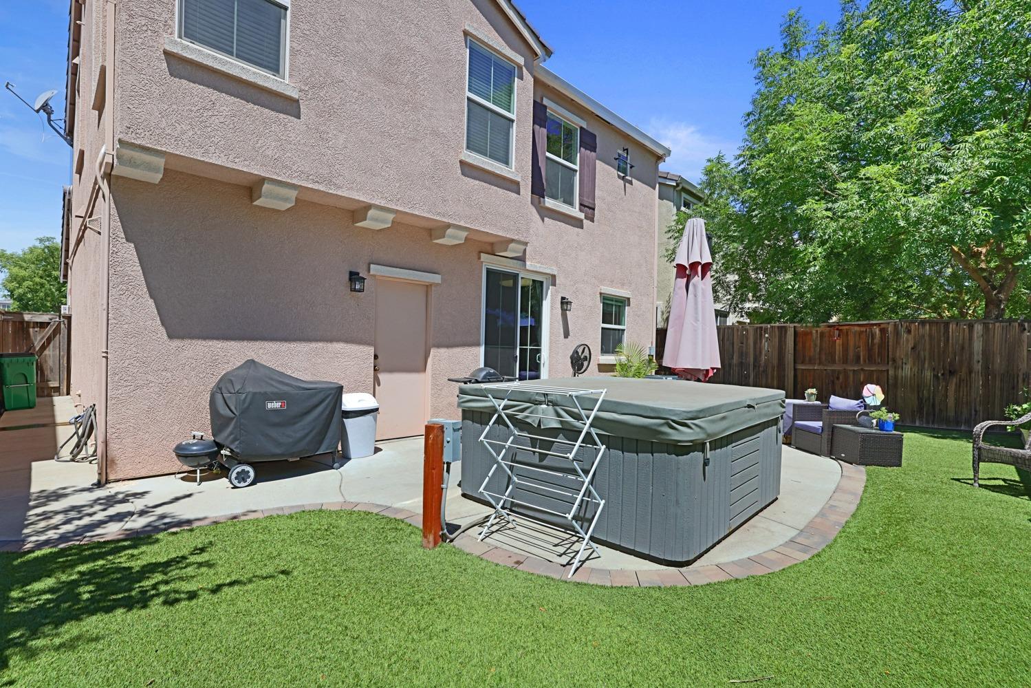 Detail Gallery Image 21 of 28 For 10680 Sellers Cir, Stockton,  CA 95209 - 3 Beds | 2/1 Baths
