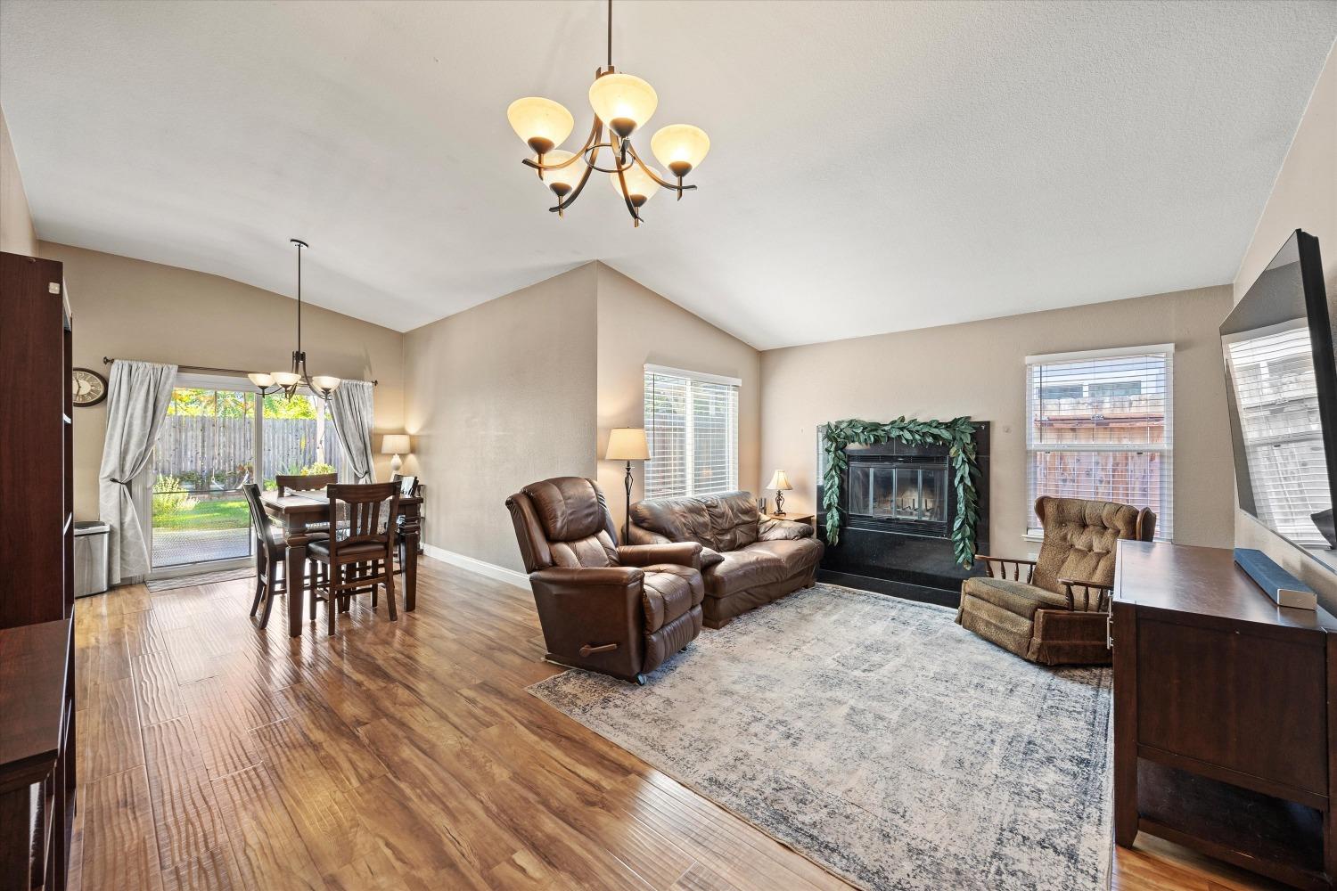 Loch Haven Way, Sacramento, California image 5