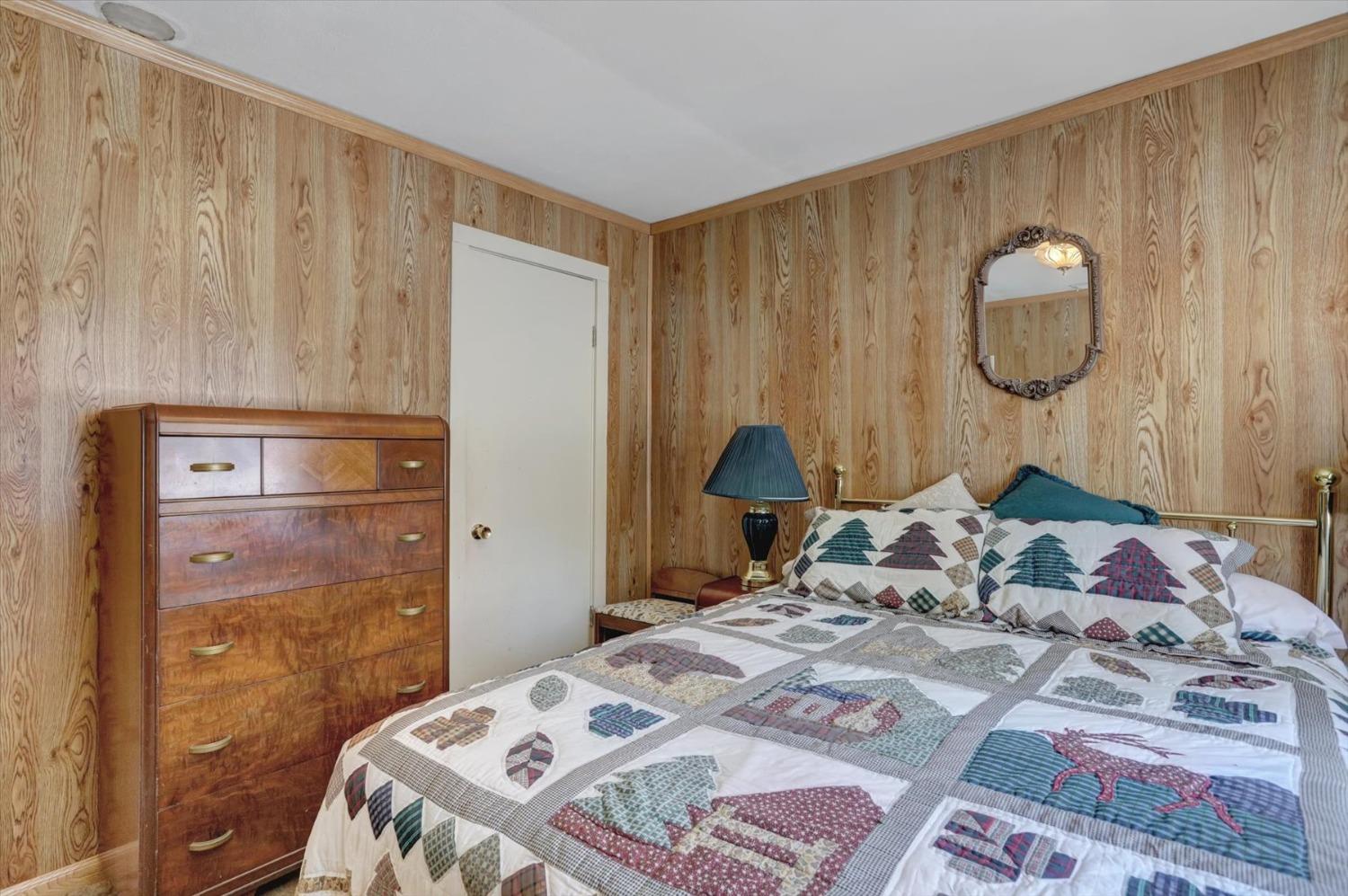 Detail Gallery Image 20 of 59 For 2051 Warren Hill Rd, Strawberry Valley,  CA 95981 - 1 Beds | 1 Baths