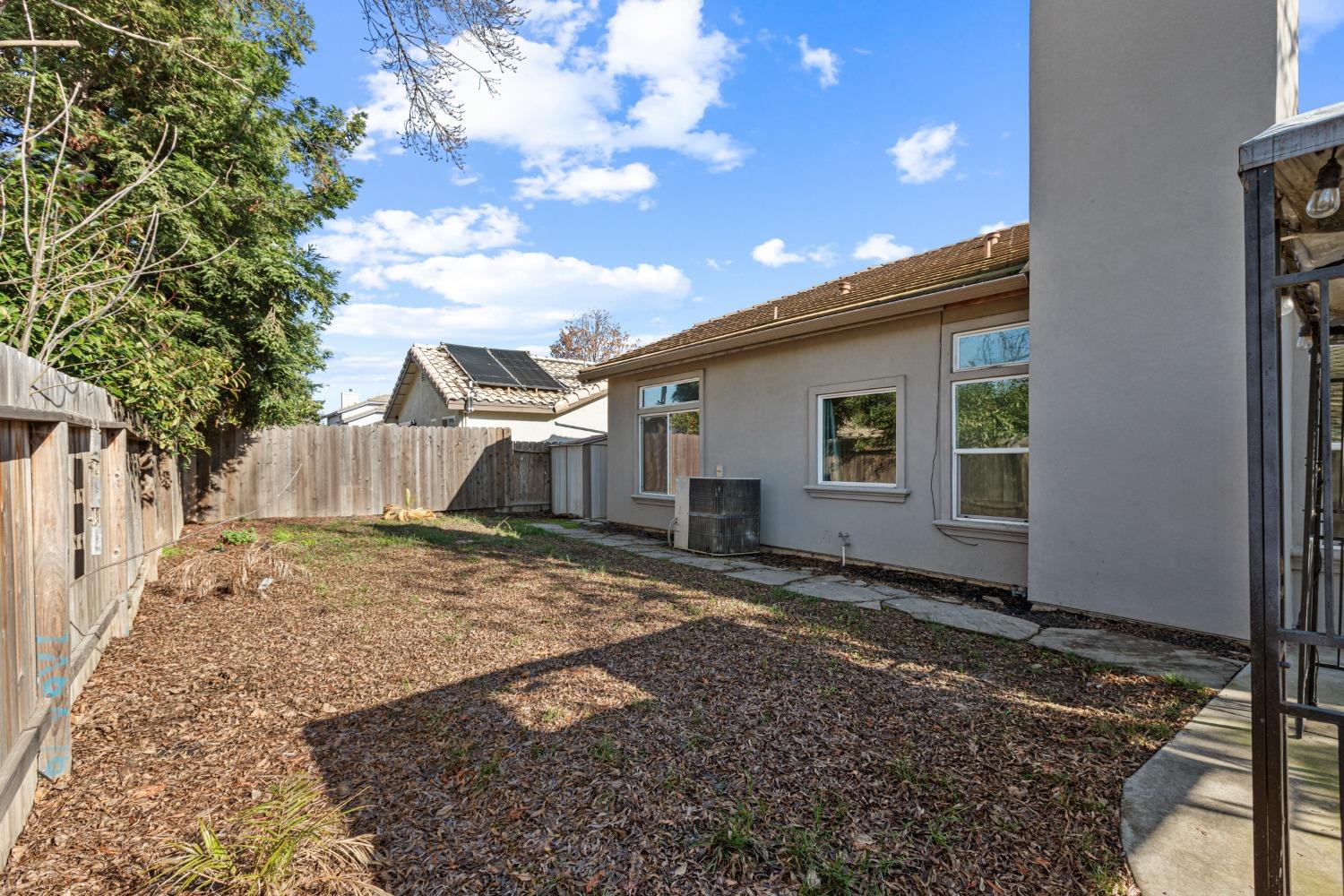 Detail Gallery Image 21 of 26 For 1162 Stormwood Ave, Galt,  CA 95632 - 4 Beds | 2 Baths