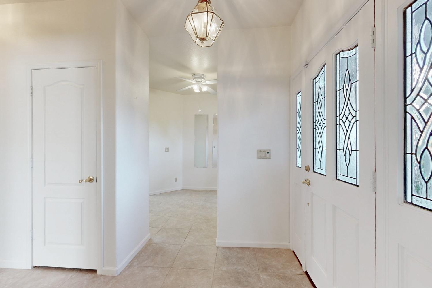 Detail Gallery Image 19 of 81 For 1612 Portofino Dr, Yuba City,  CA 95993 - 3 Beds | 2 Baths