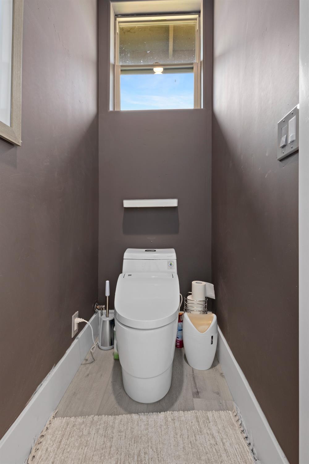 Detail Gallery Image 34 of 84 For 7964 Twin Oaks Ave, Citrus Heights,  CA 95610 - 3 Beds | 2/1 Baths
