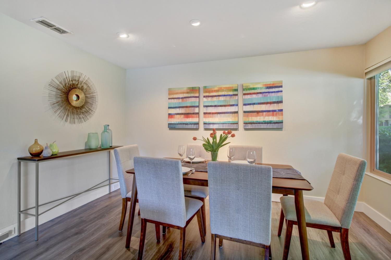 Detail Gallery Image 6 of 45 For 244 Hartnell Pl, Sacramento,  CA 95825 - 2 Beds | 2/1 Baths