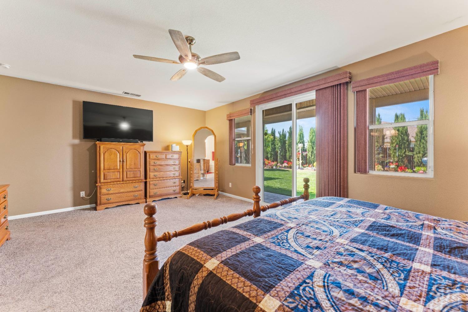 Turnberry Dr, Linda, California image 22