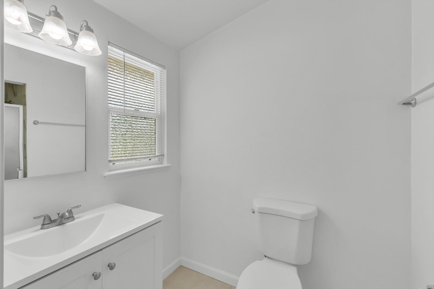 Detail Gallery Image 41 of 56 For 5418 Canfield Ave, Carmichael,  CA 95608 - 3 Beds | 2 Baths