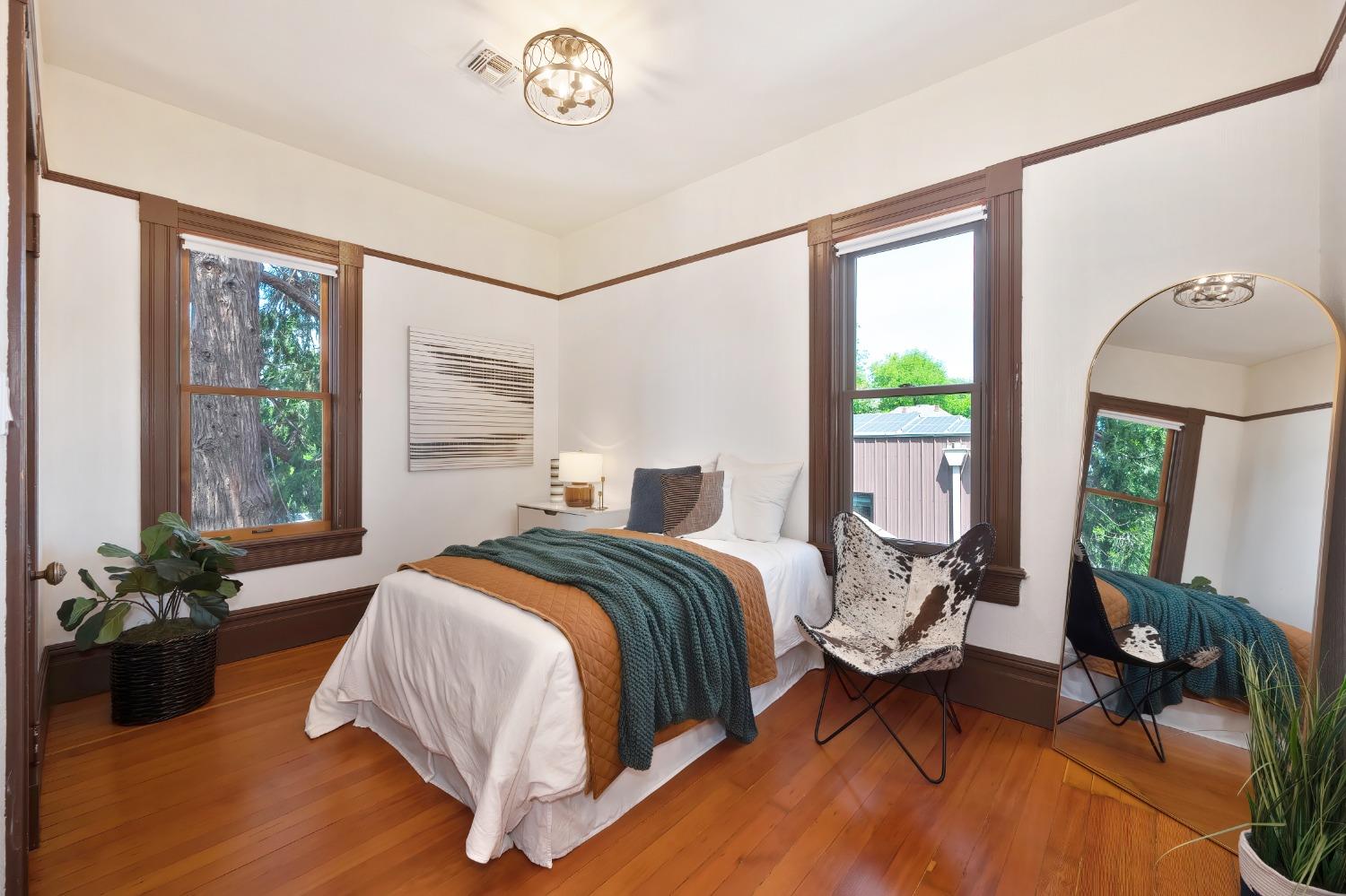 Detail Gallery Image 21 of 40 For 1111 U St, Sacramento,  CA 95818 - 4 Beds | 3/1 Baths