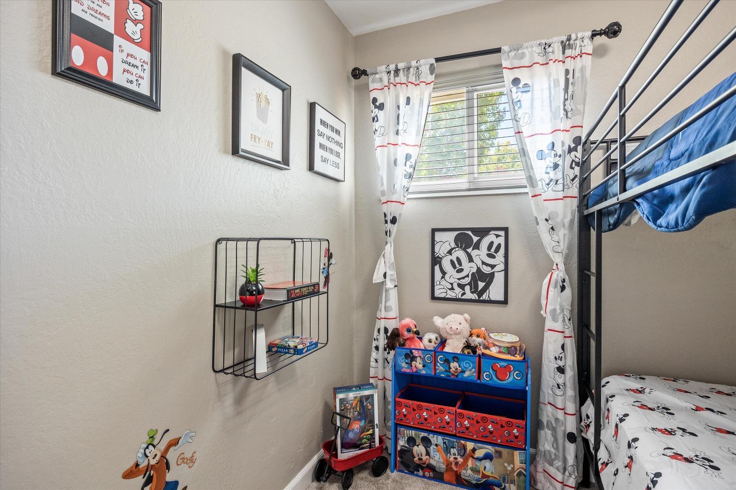 Detail Gallery Image 27 of 44 For 8175 Waikiki Dr, Fair Oaks,  CA 95628 - 4 Beds | 2 Baths