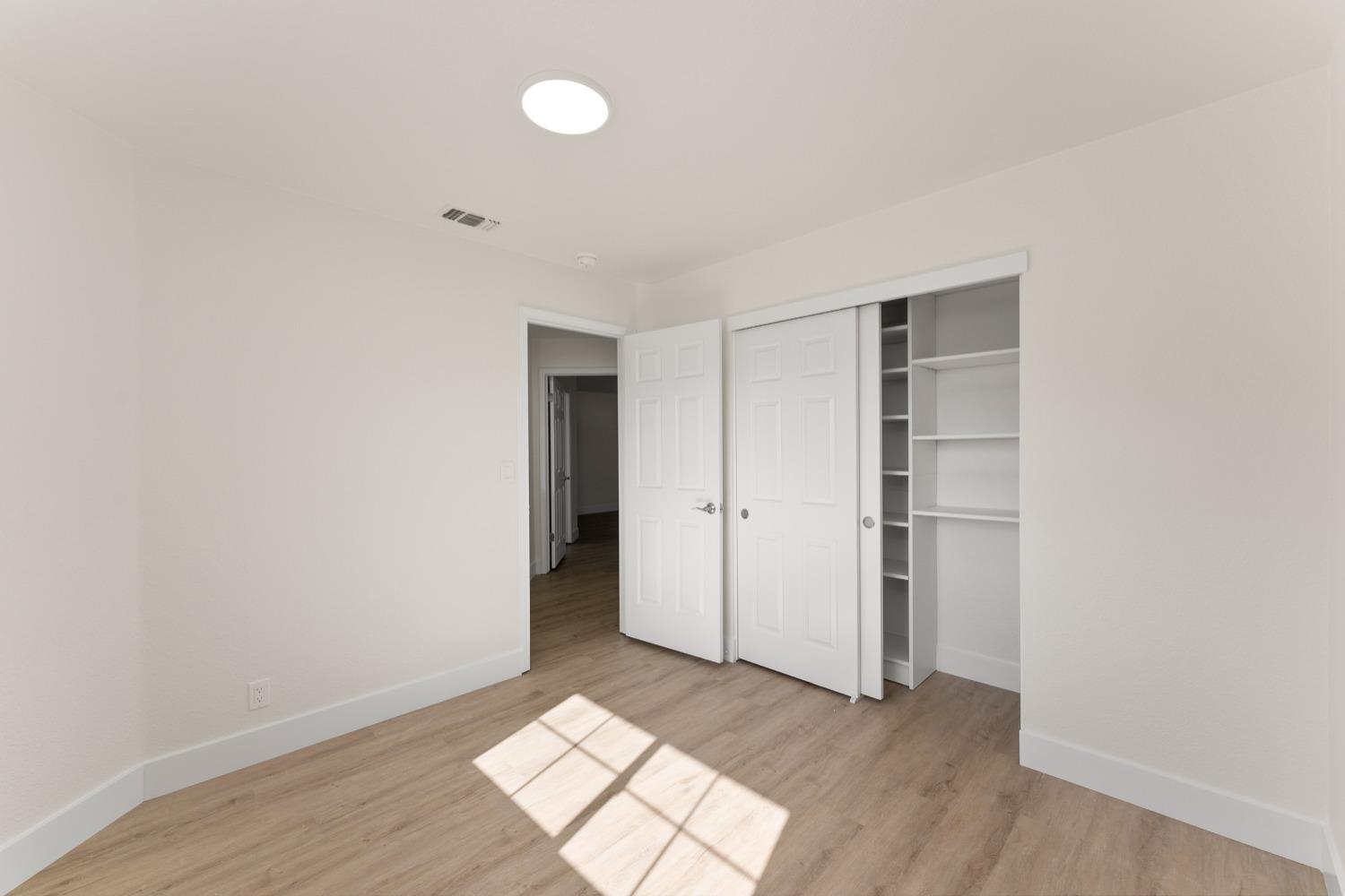 Detail Gallery Image 36 of 65 For 8340 Cypress Lake Ct, Antelope,  CA 95843 - 4 Beds | 2/1 Baths
