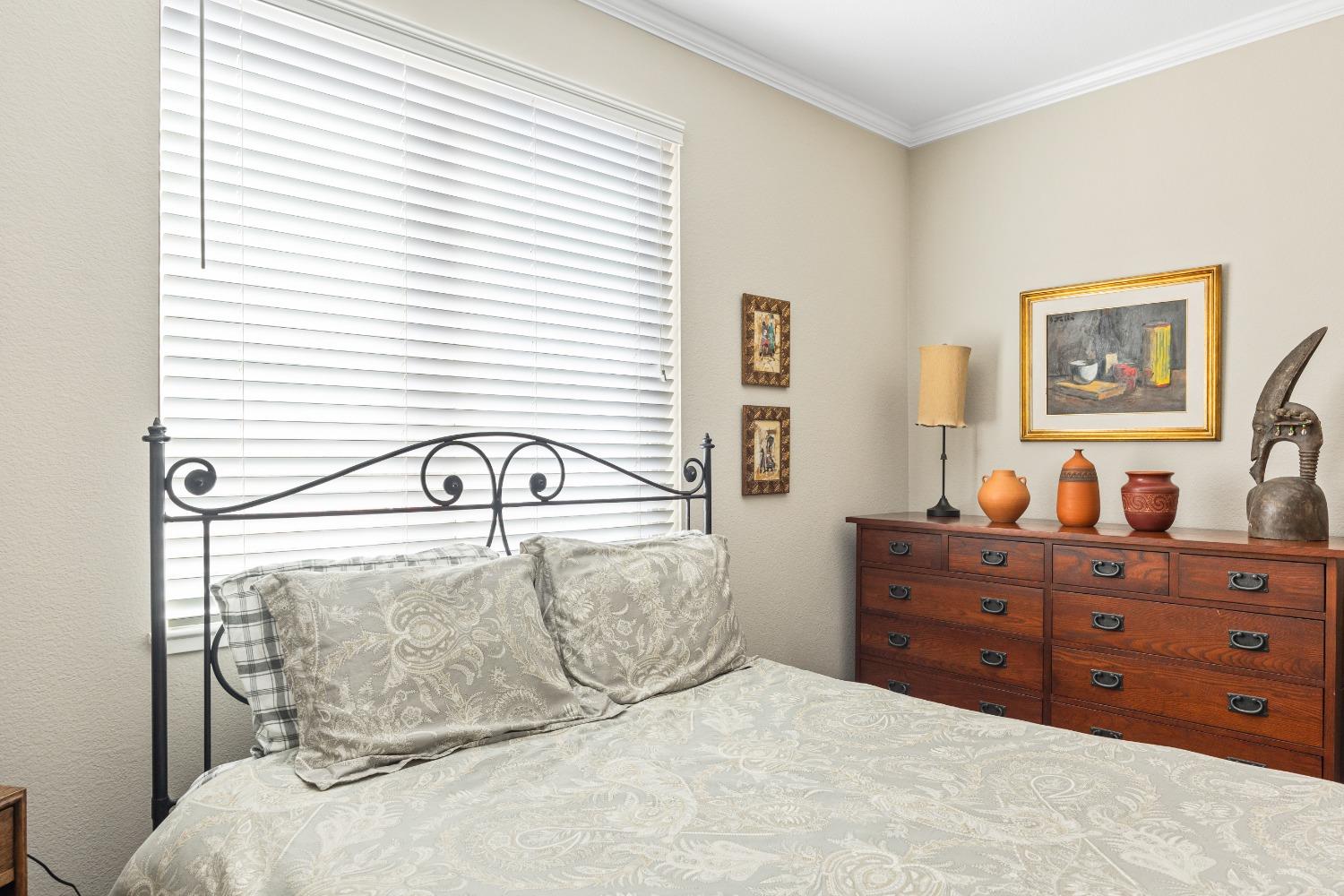Detail Gallery Image 24 of 67 For 18190 Mallard St, Woodland,  CA 95695 - 5 Beds | 3 Baths