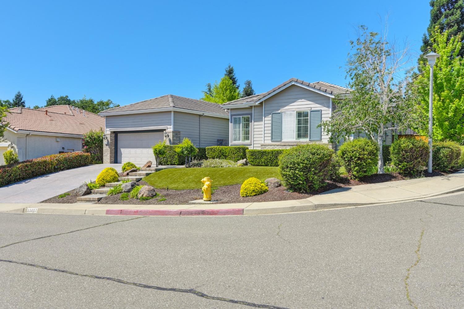 Detail Gallery Image 2 of 42 For 11017 Blue Wing Pl, Auburn,  CA 95603 - 4 Beds | 2/1 Baths