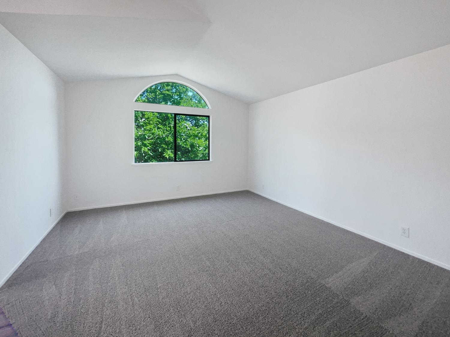 Detail Gallery Image 16 of 22 For 1465 E Hidalgo Cir #E,  Roseville,  CA 95747 - 3 Beds | 2 Baths