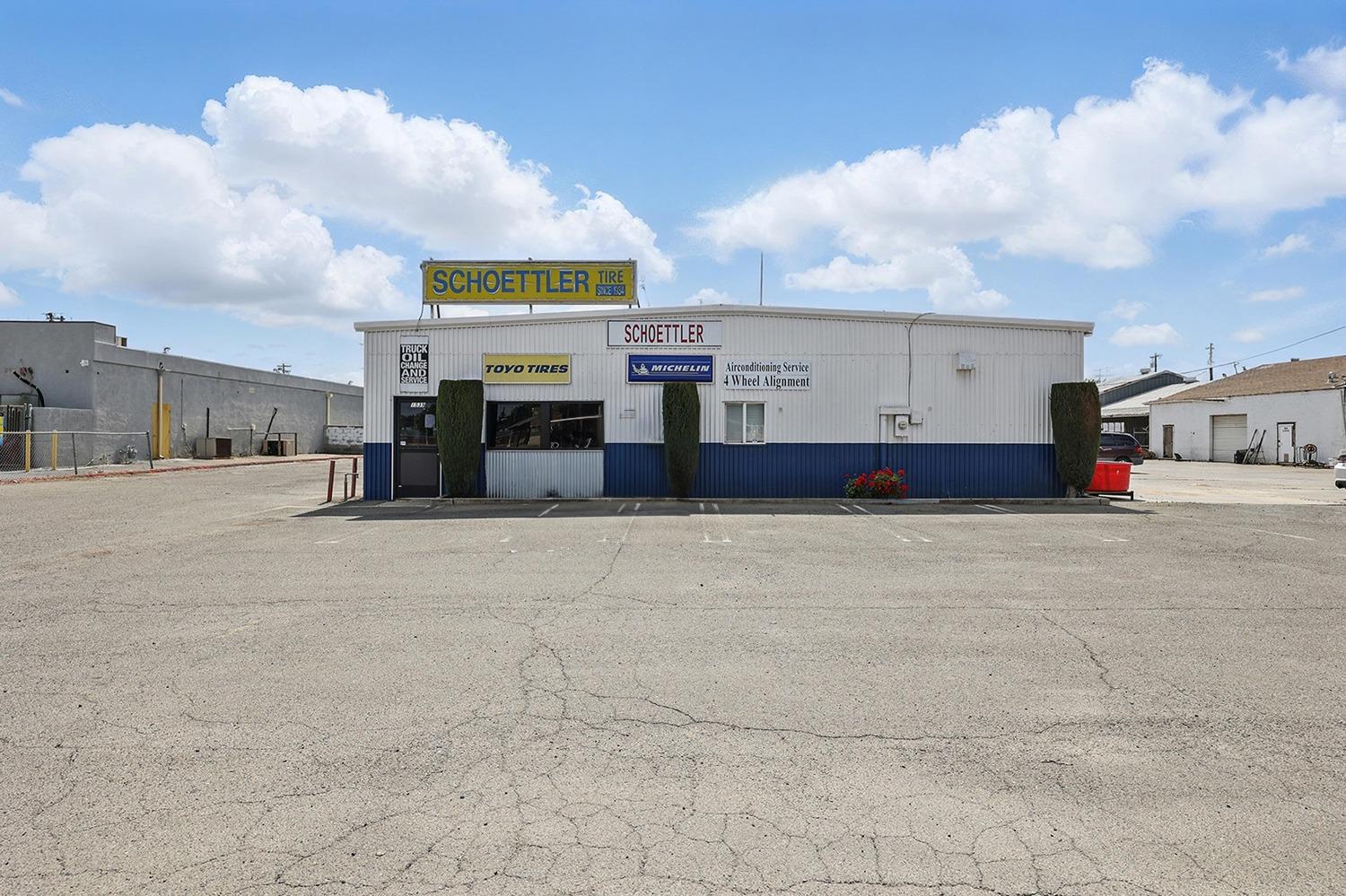 Detail Gallery Image 1 of 5 For 1539 Robertson Blvd, Chowchilla,  CA 93610 - – Beds | – Baths