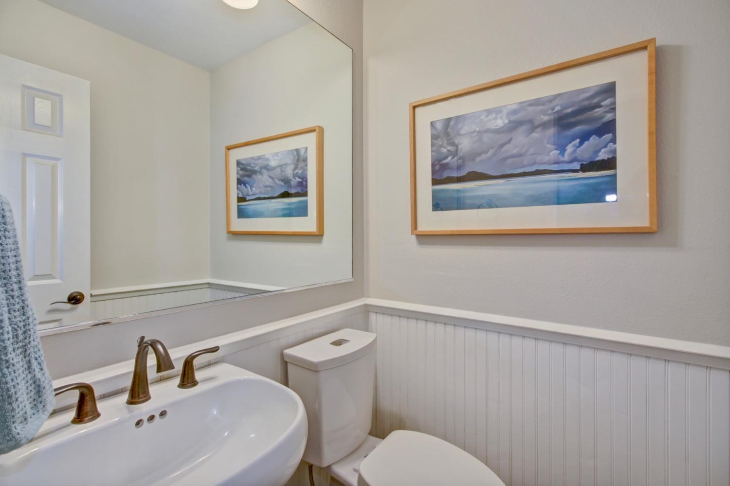 Detail Gallery Image 15 of 45 For 244 Hartnell Pl, Sacramento,  CA 95825 - 2 Beds | 2/1 Baths