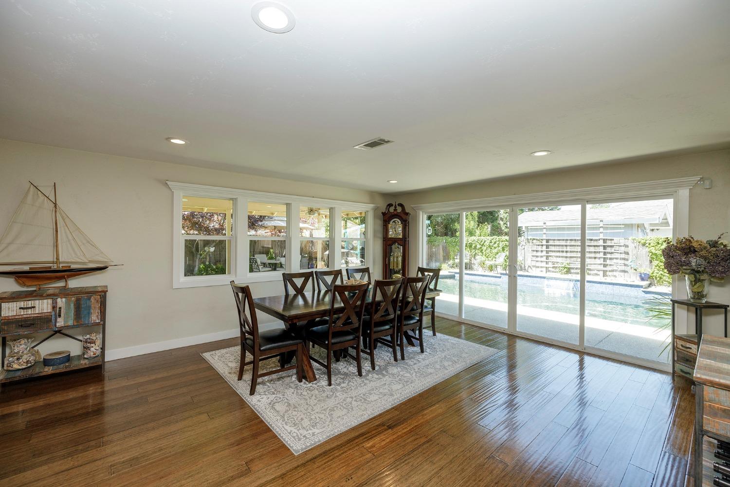 Detail Gallery Image 18 of 62 For 14950 Manzanita Way, Lockeford,  CA 95237 - 4 Beds | 2 Baths