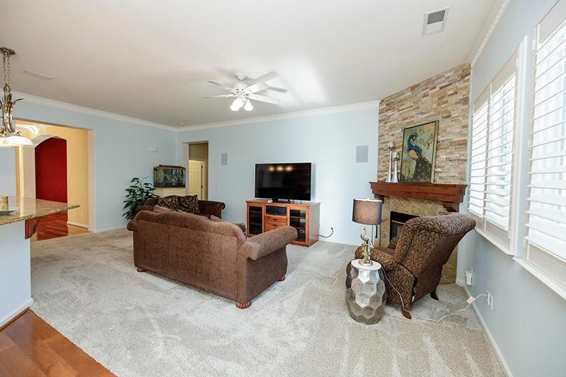 Detail Gallery Image 33 of 77 For 2001 Dayton Ave, Modesto,  CA 95356 - 3 Beds | 3 Baths