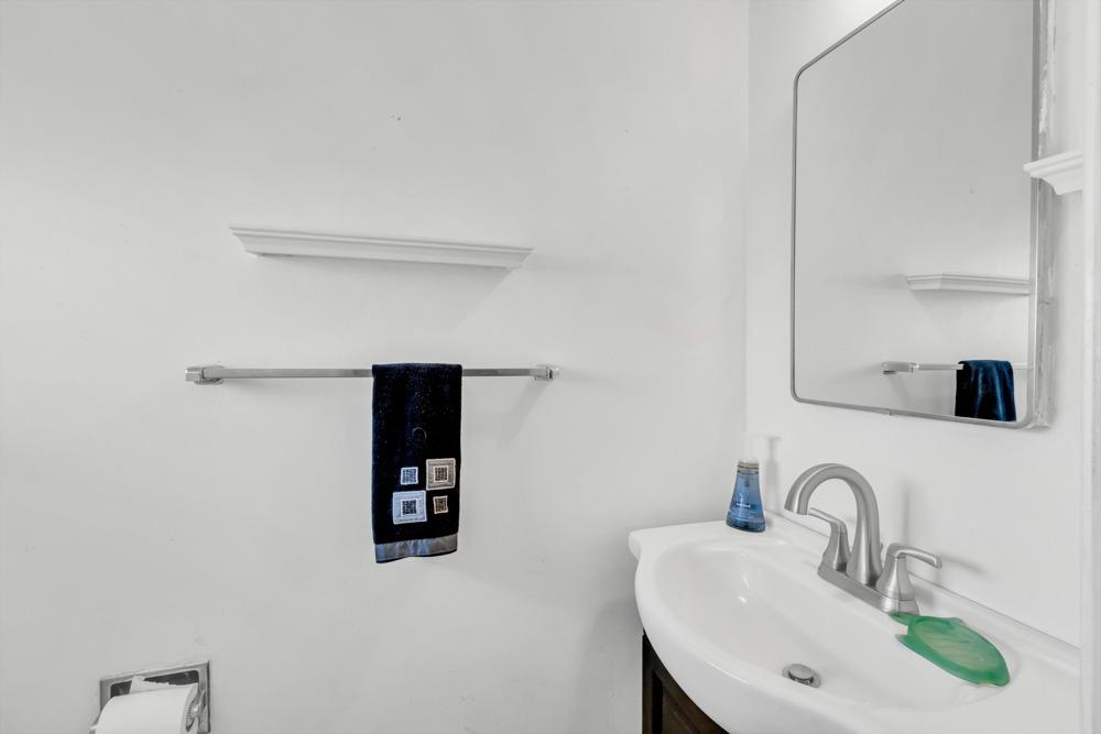 Thor Way, Carmichael, California image 31