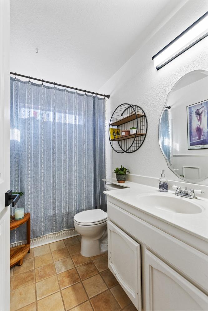 Detail Gallery Image 27 of 45 For 9524 Dunkerrin Way, Elk Grove,  CA 95758 - 3 Beds | 2 Baths