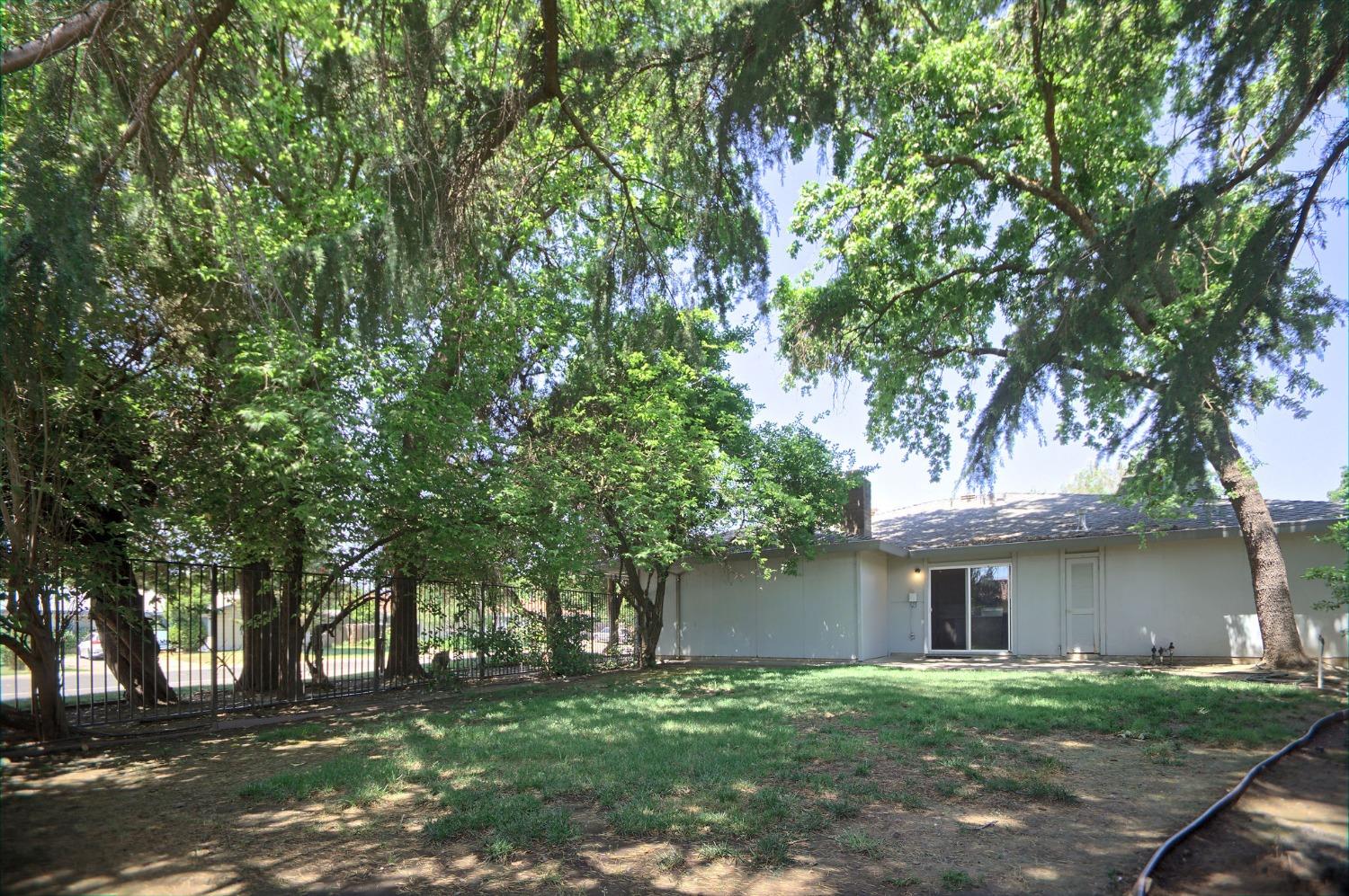 California, Woodland, California image 33