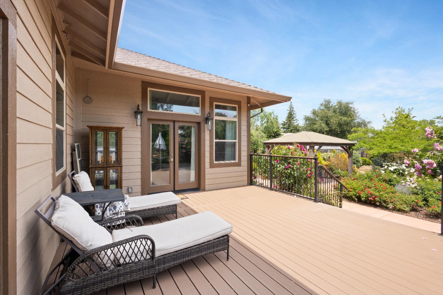 Detail Gallery Image 4 of 84 For 7964 Twin Oaks Ave, Citrus Heights,  CA 95610 - 3 Beds | 2/1 Baths