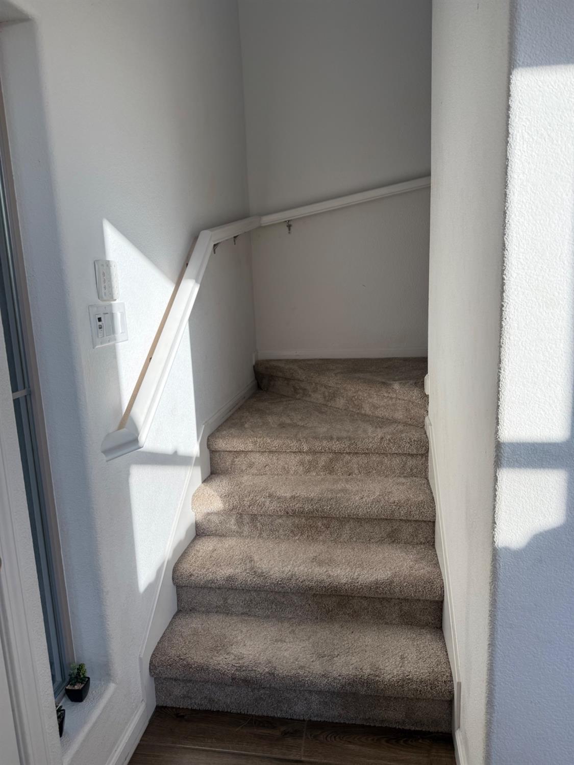 Detail Gallery Image 17 of 69 For 2816 Balaton Ct, Antelope,  CA 95843 - 4 Beds | 2/1 Baths