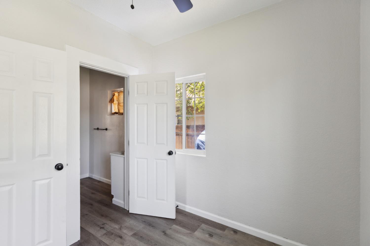Taylor Street, Sacramento, California image 8