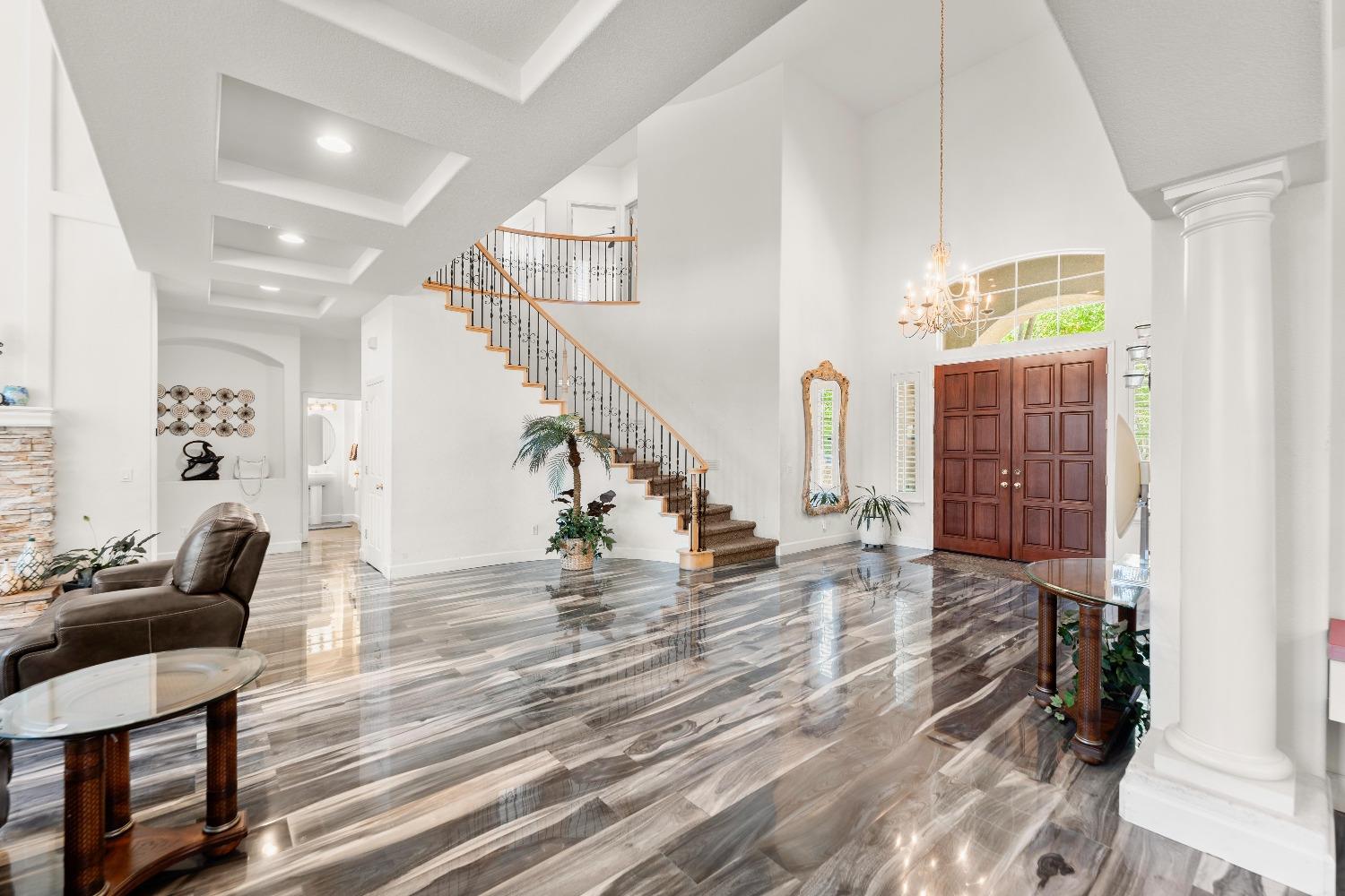 Detail Gallery Image 17 of 74 For 1442 Danbrook Dr, Sacramento,  CA 95835 - 4 Beds | 3 Baths