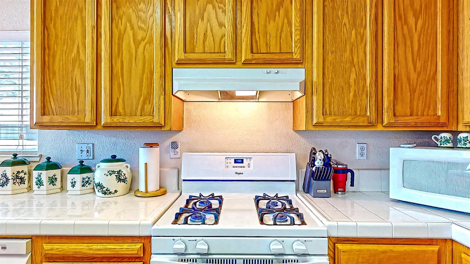 Detail Gallery Image 15 of 35 For 6007 Lenay Way, Riverbank,  CA 95367 - 3 Beds | 2 Baths