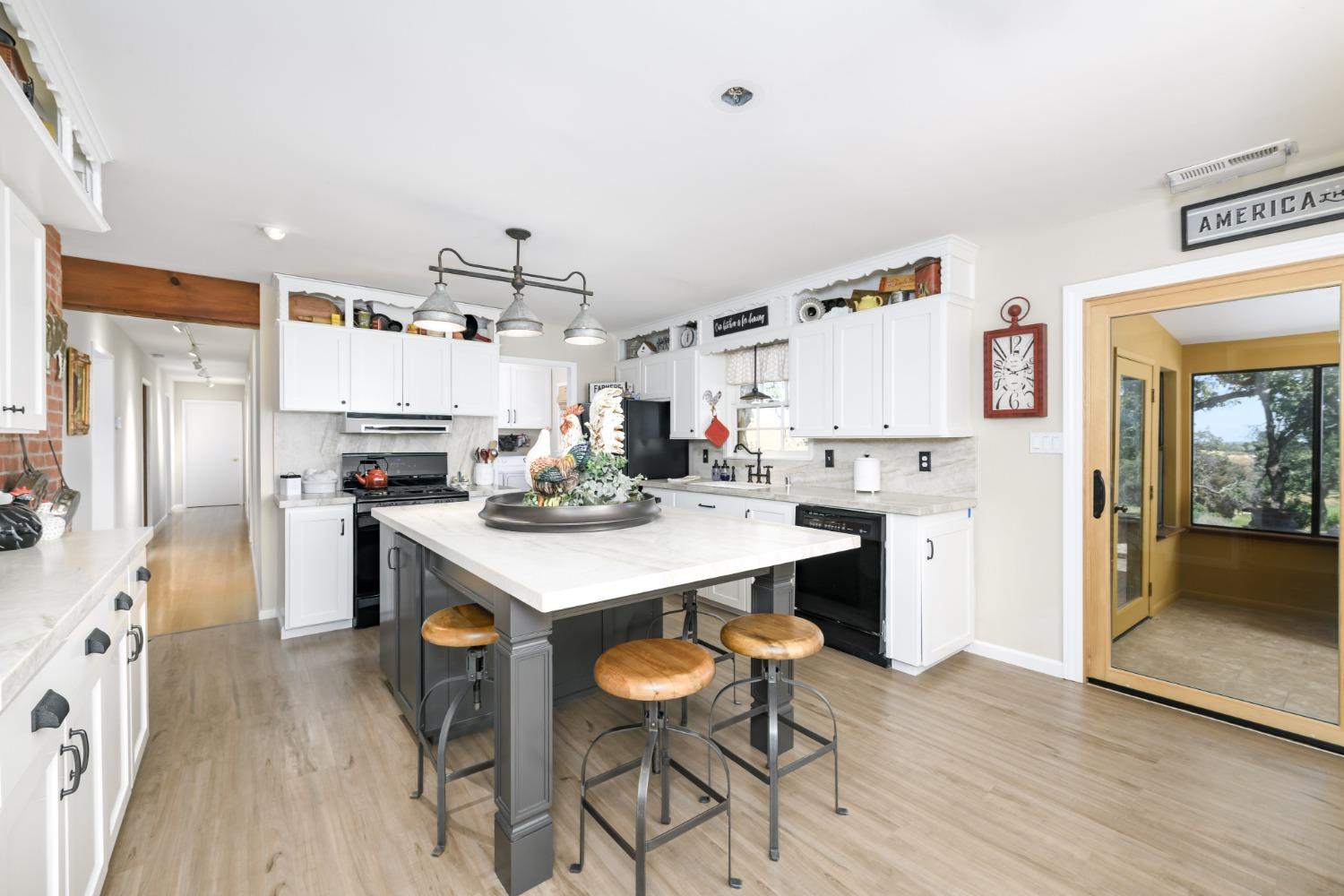 Detail Gallery Image 53 of 99 For 26000 Venada Dr, Winters,  CA 95694 - 5 Beds | 4/1 Baths