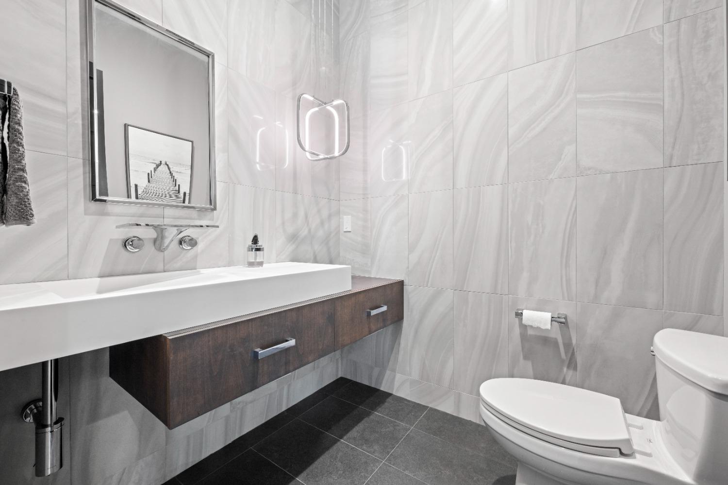 Detail Gallery Image 40 of 73 For 8452 Jomar Ln, Fair Oaks,  CA 95628 - 4 Beds | 4/1 Baths
