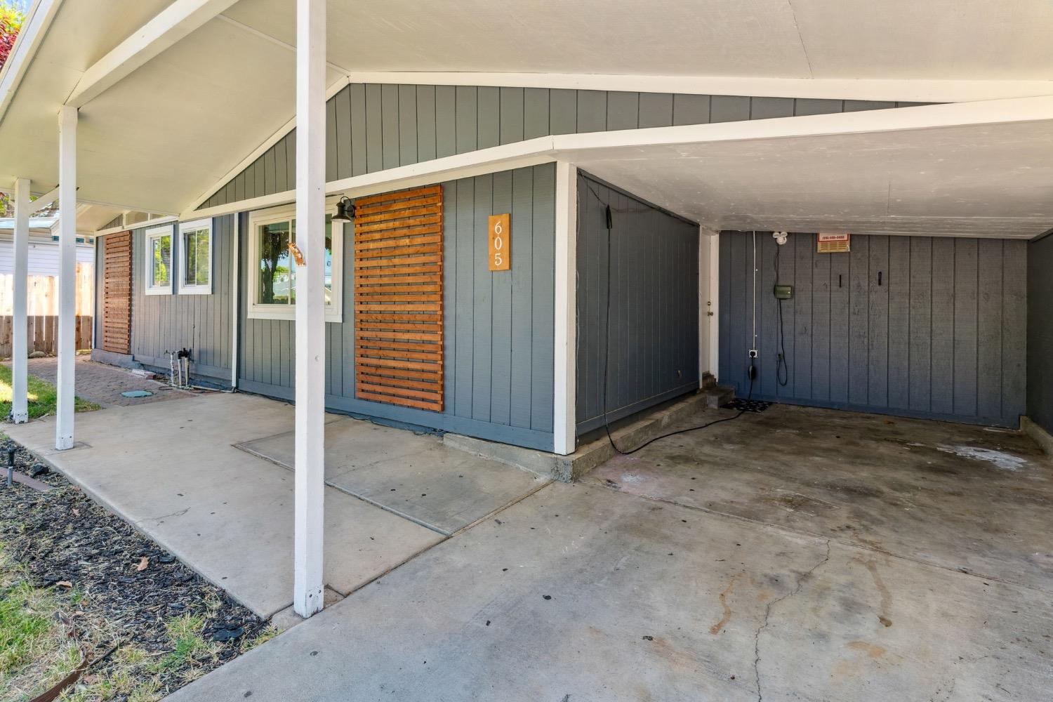 Detail Gallery Image 6 of 41 For 605 W Hampton Dr, Roseville,  CA 95678 - 4 Beds | 2 Baths
