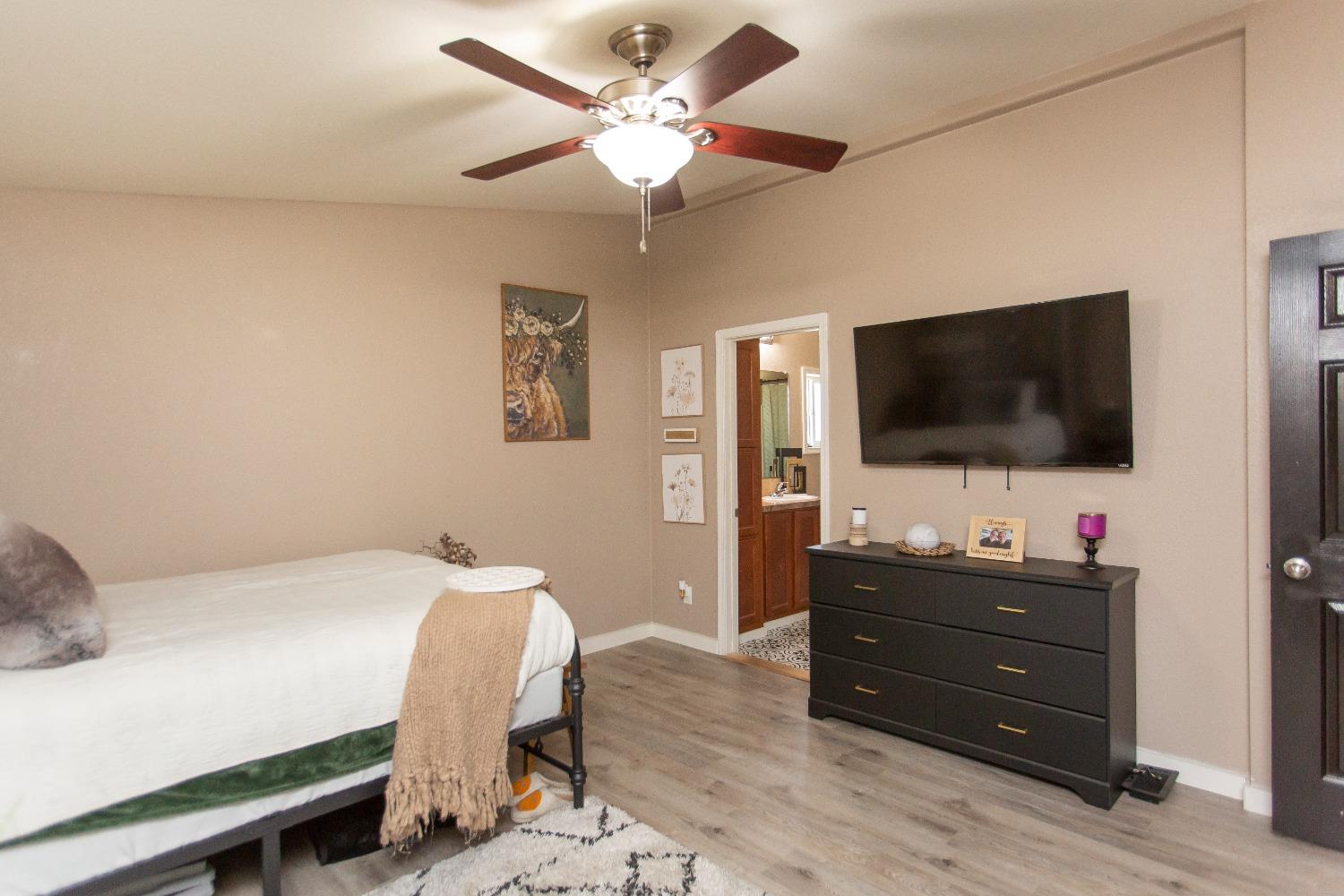 Detail Gallery Image 21 of 26 For 4305 Trojans, Modesto,  CA 95355 - 3 Beds | 2 Baths