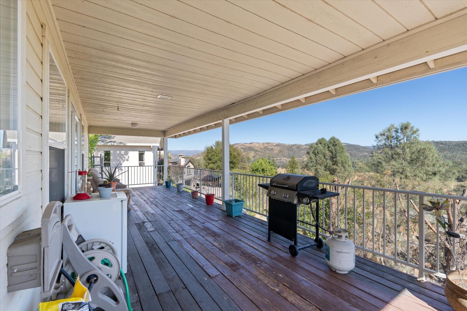 Detail Gallery Image 22 of 23 For 6020 Kanaka Ave, Oroville,  CA 95966 - 3 Beds | 2 Baths