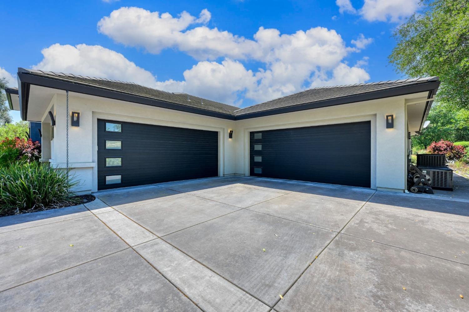 Detail Gallery Image 66 of 73 For 8452 Jomar Ln, Fair Oaks,  CA 95628 - 4 Beds | 4/1 Baths