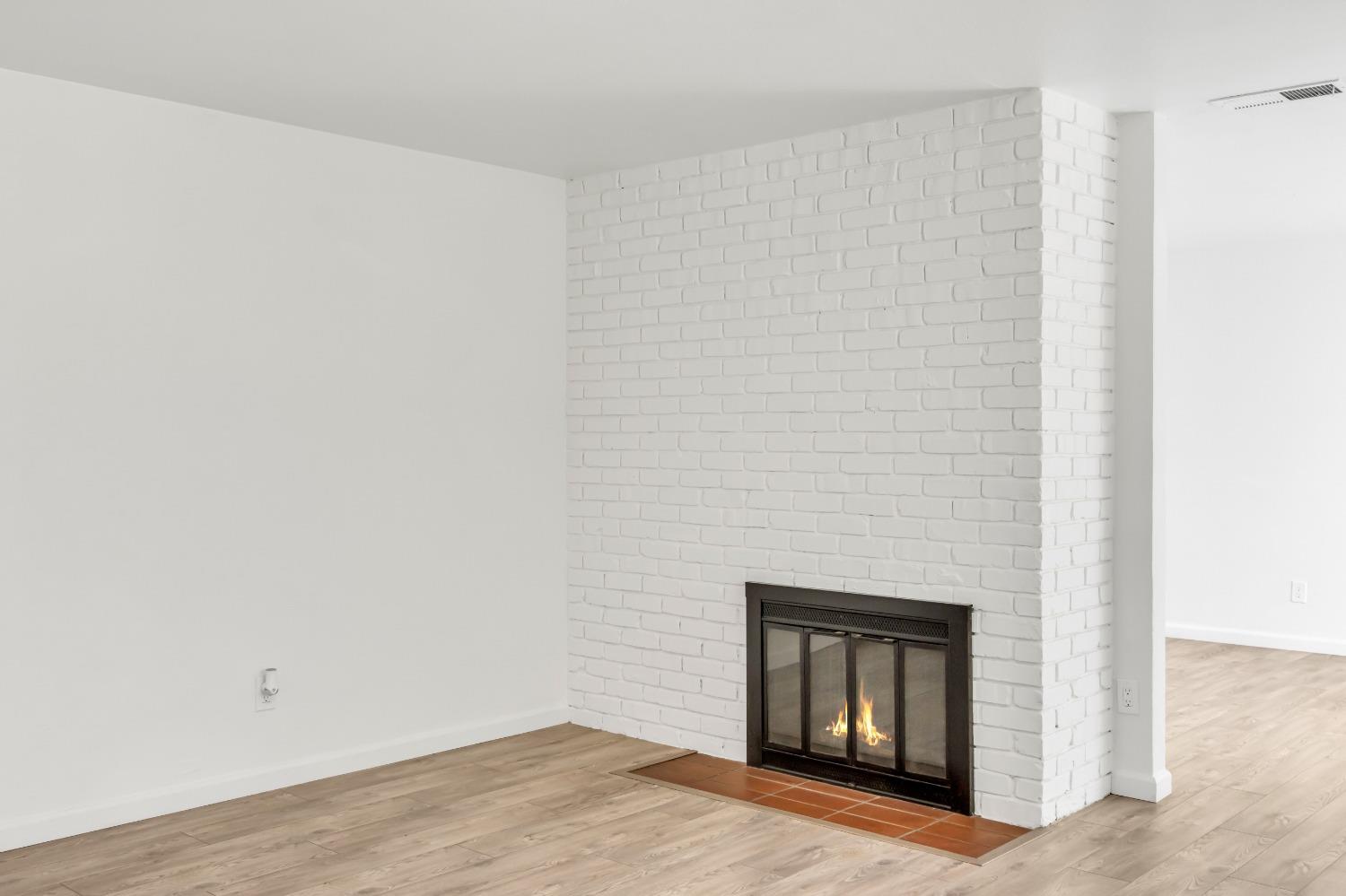 Detail Gallery Image 11 of 56 For 5418 Canfield Ave, Carmichael,  CA 95608 - 3 Beds | 2 Baths