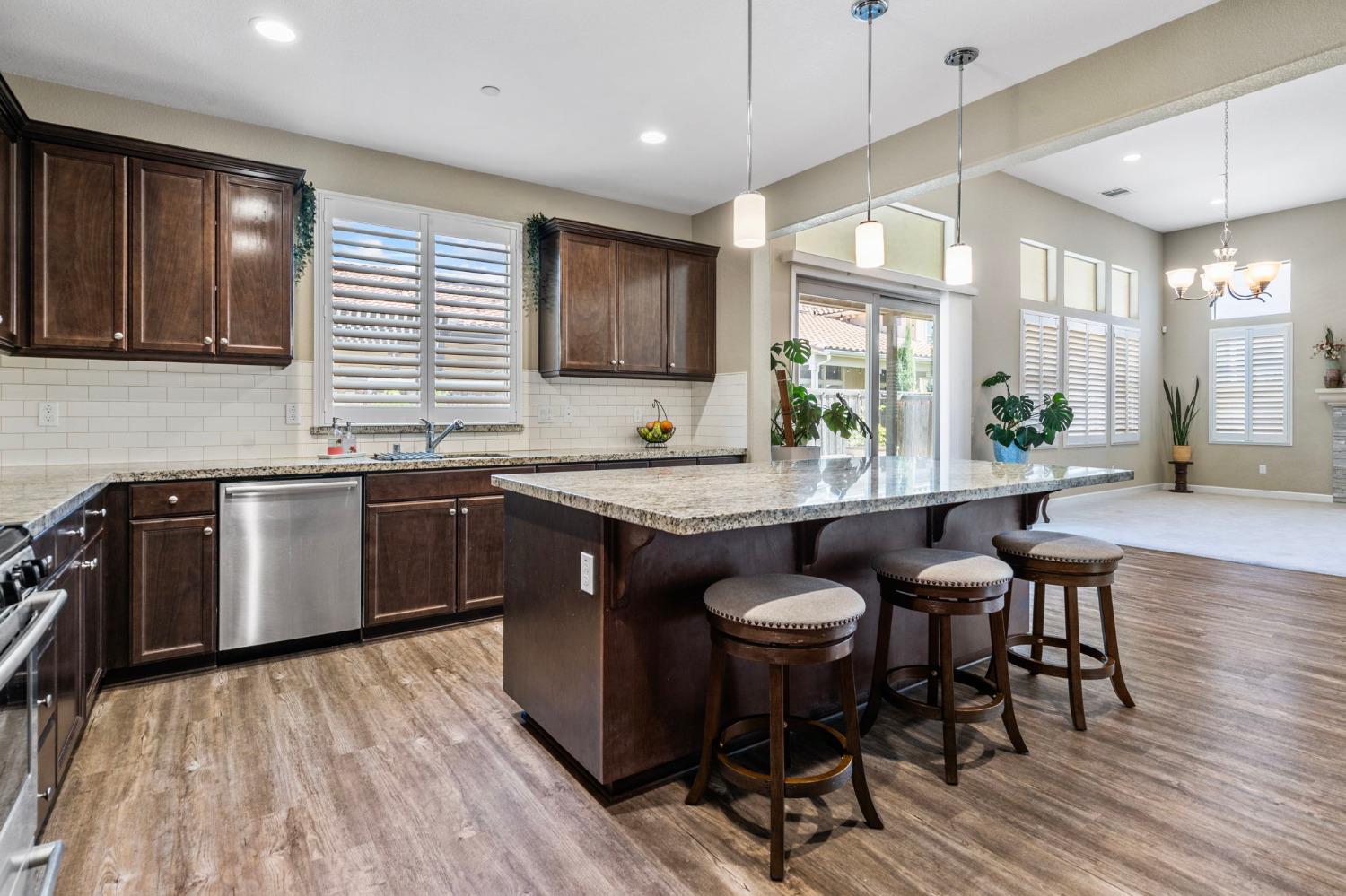 Rapallo Way, Manteca, California image 20