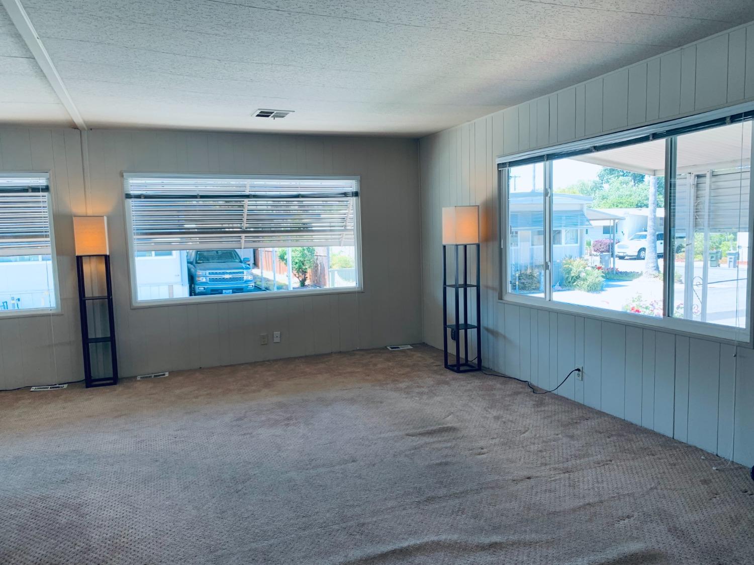 Detail Gallery Image 27 of 54 For 8181 Folsom Blvd 30, Sacramento,  CA 95826 - 2 Beds | 2 Baths