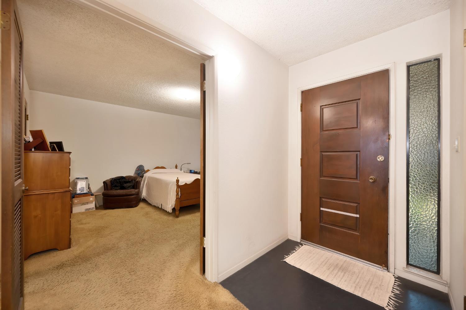 Detail Gallery Image 47 of 61 For 2473 American River Dr, Sacramento,  CA 95825 - – Beds | – Baths
